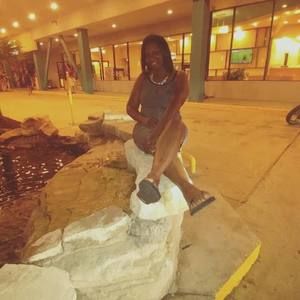 Meet your Posher, Elisha